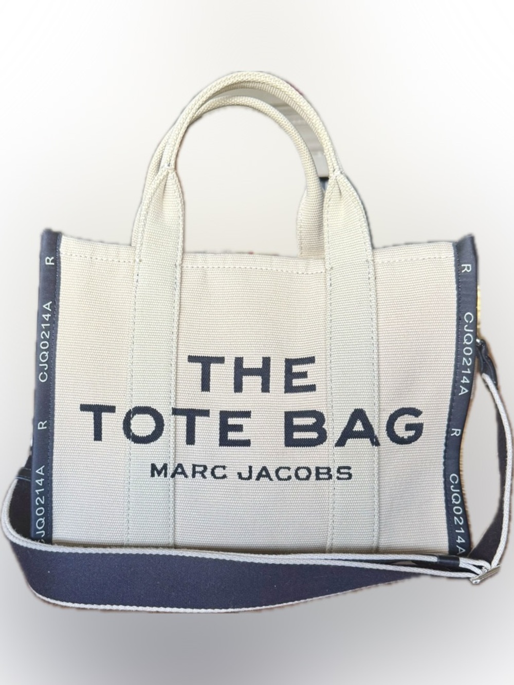 THE TOTE BAG - Medium